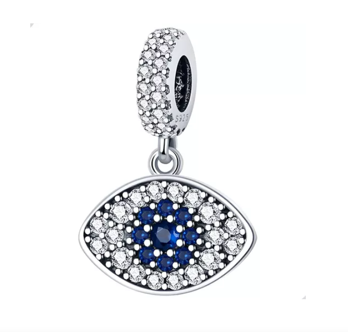 Eingefasstes Auge Charm