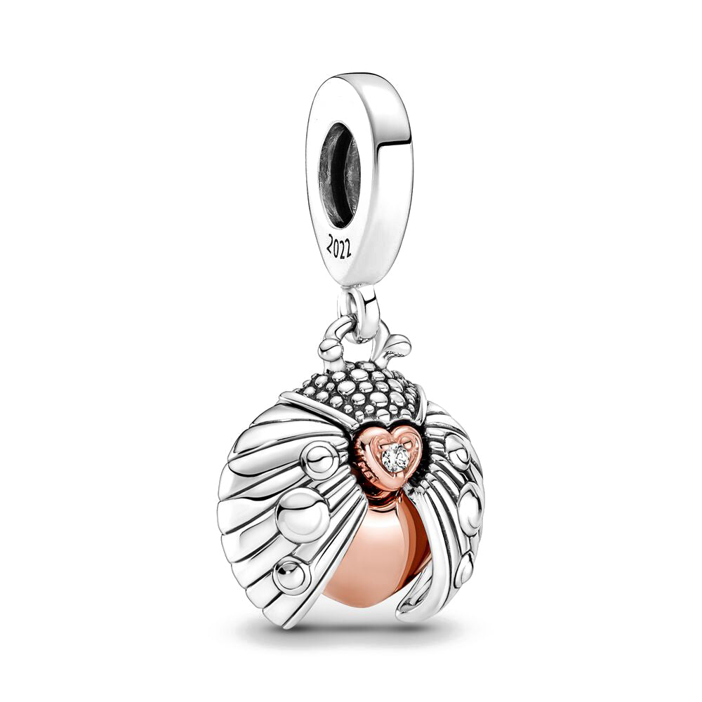 Gepanzertes Herz Charm