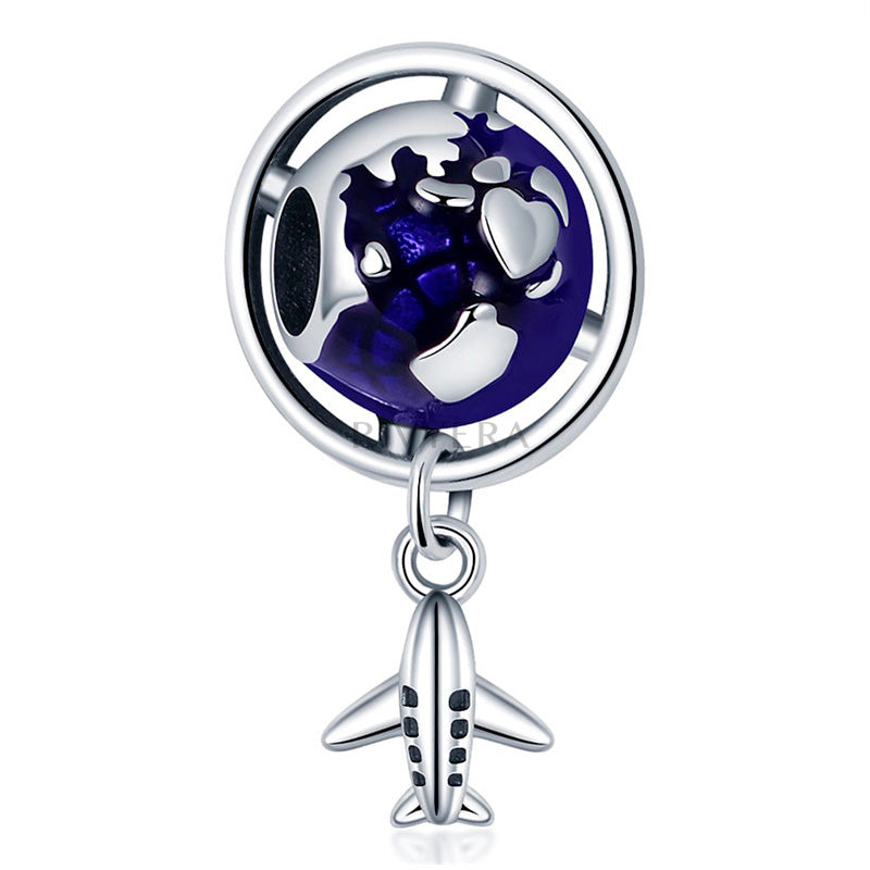 Welt Charm